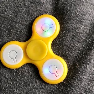 light up fidget spinner